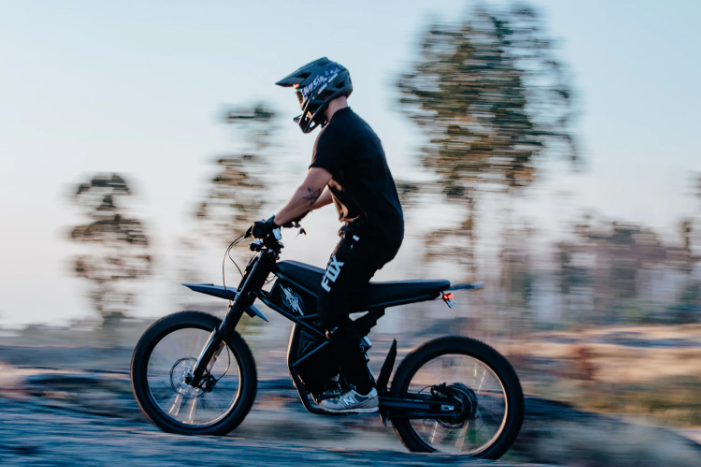 Riding Times GT73 48V/36Ah 2400W Off-Road Electric Dirt Bike - Image 3
