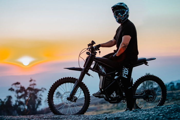 Riding Times GT73 48V/36Ah 2400W Off-Road Electric Dirt Bike - Image 4
