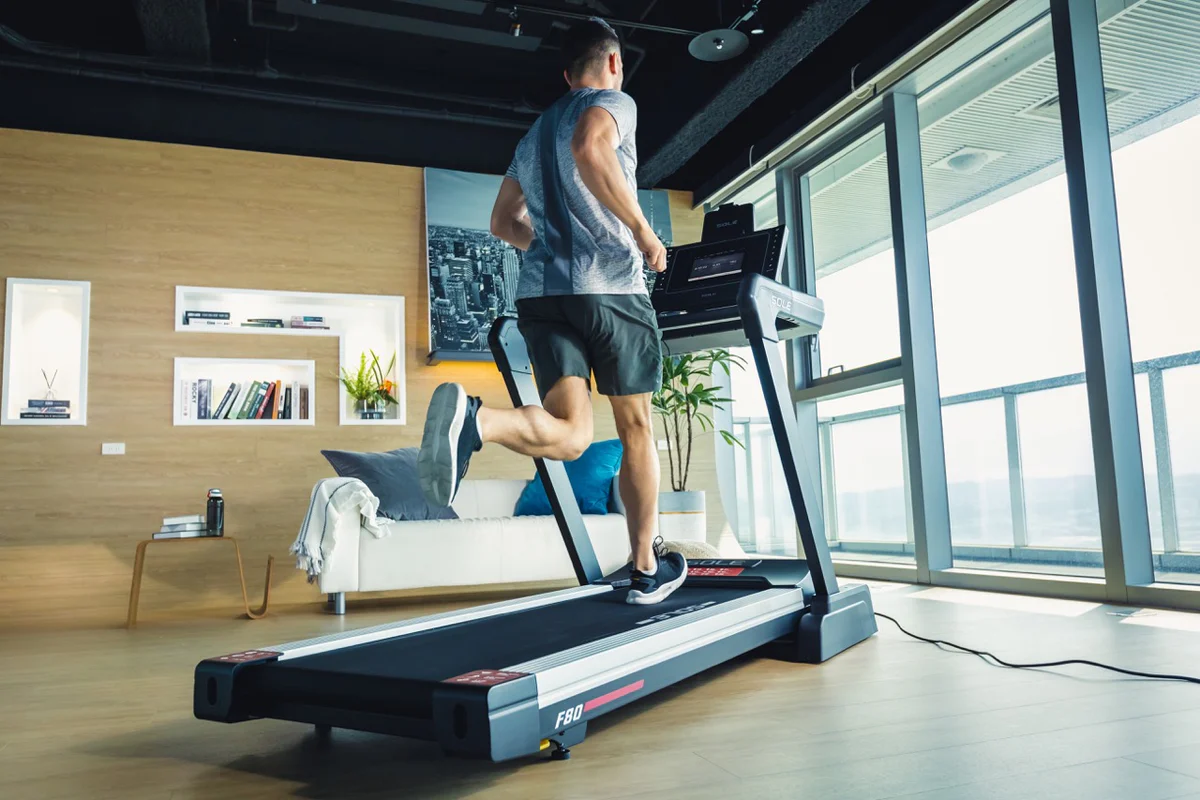 Sole F80 Treadmill - Image 2