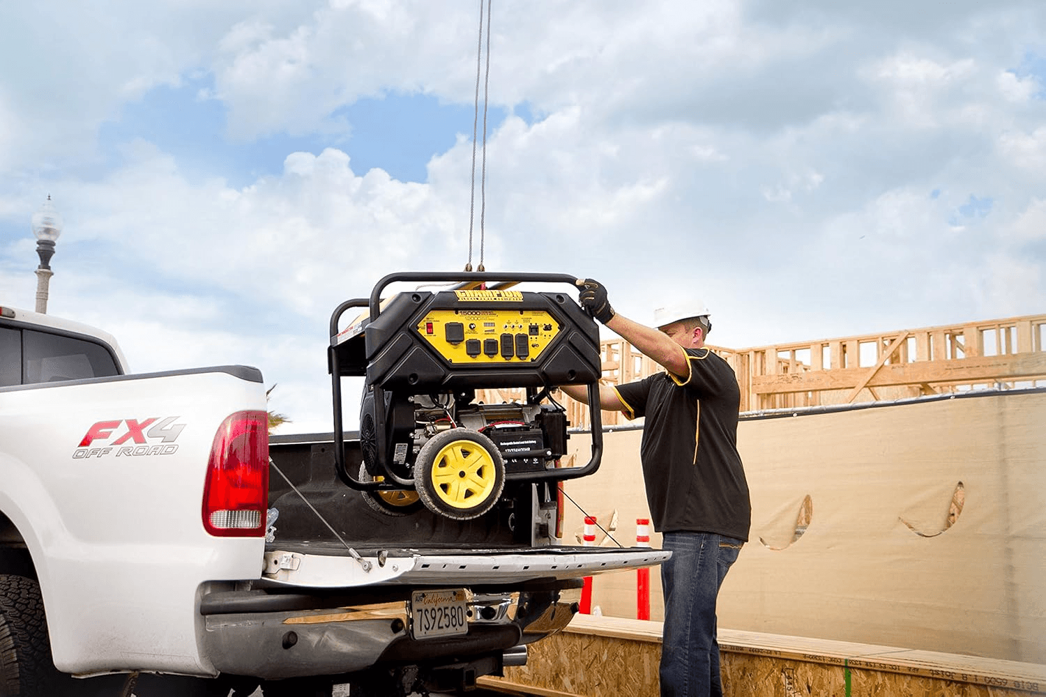 Champion Power Equipment 15,000/12,000 W Portable Generator - Image 2