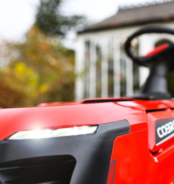 Troy-Bilt TB30B Riding Lawn Mower - Image 3